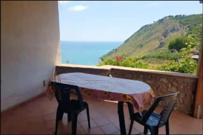 2 bedrooms appartement with furnished terrace at Piazza Palatina 5 km away from the beach, Terracina